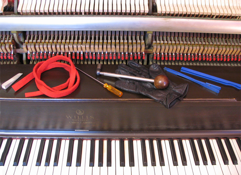 Outils d'accordage de piano